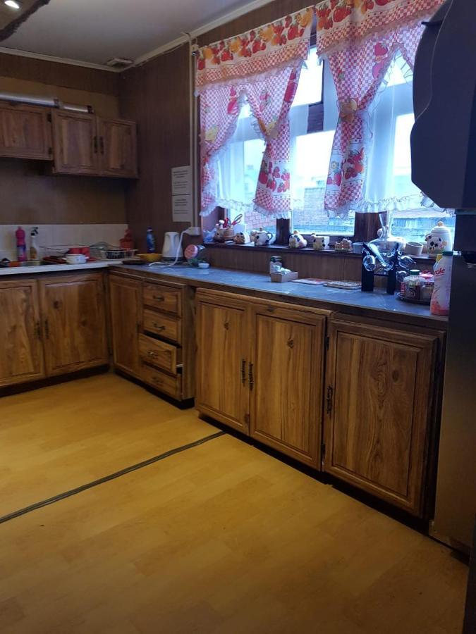 Hostel La Morenita Пунта-Аренас Екстер'єр фото