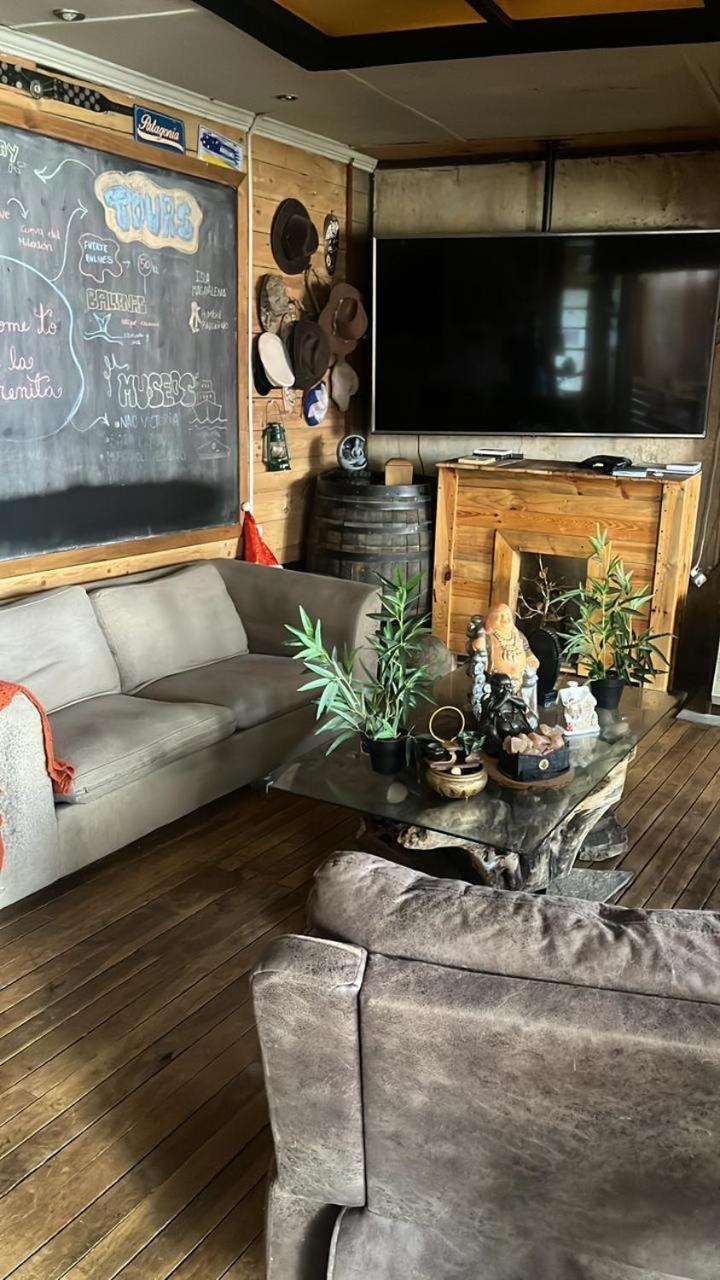 Hostel La Morenita Пунта-Аренас Екстер'єр фото