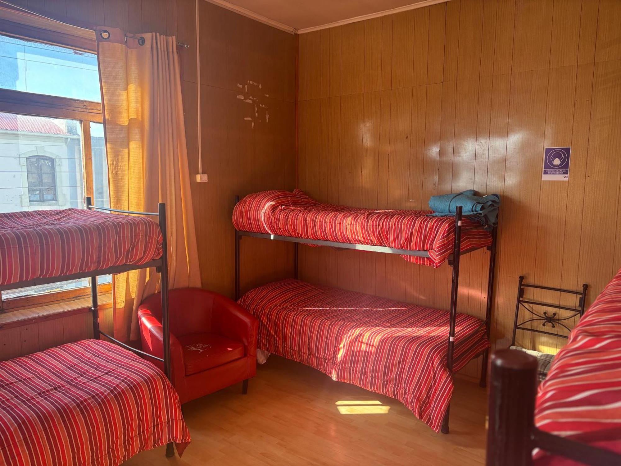 Hostel La Morenita Пунта-Аренас Екстер'єр фото